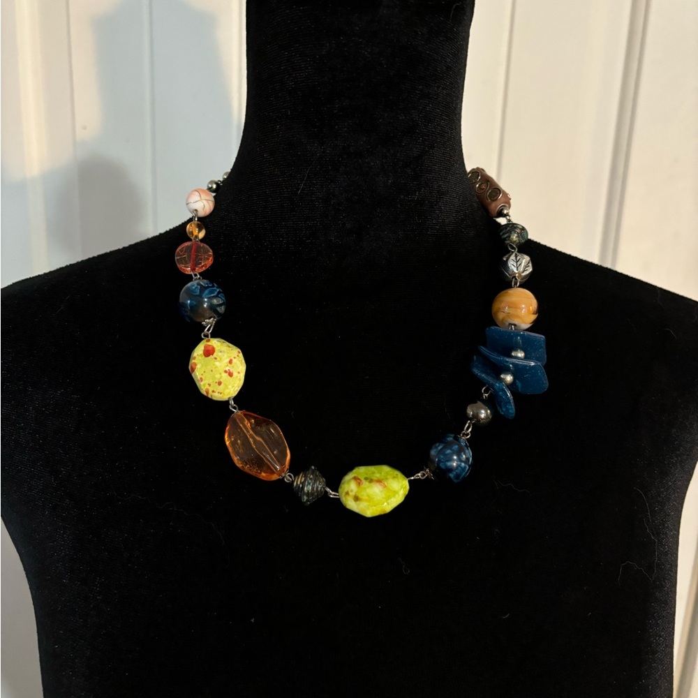 Colorful Acrylic Beaded Necklace. Green and Blue.